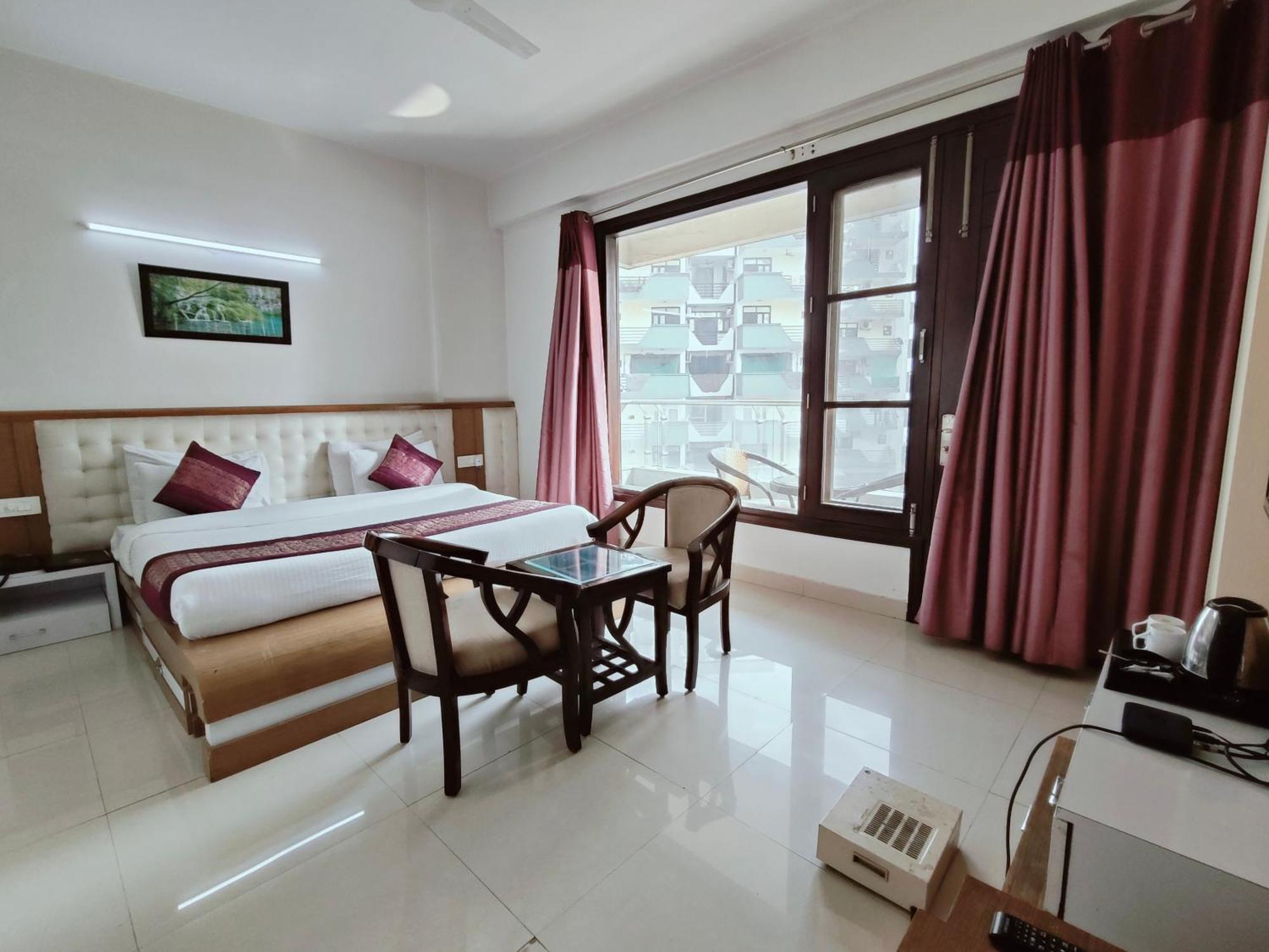 Gazebo Inn & Suites Medanta Gurgaon Exterior foto